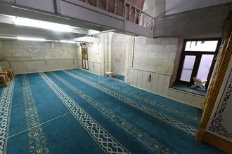 Dinari Pamuk Mosque