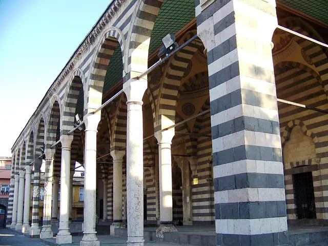جامع بهرام باشا