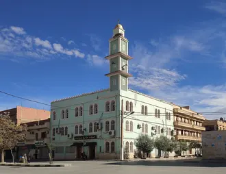 مسجد طارق بن زياد في باتنة
