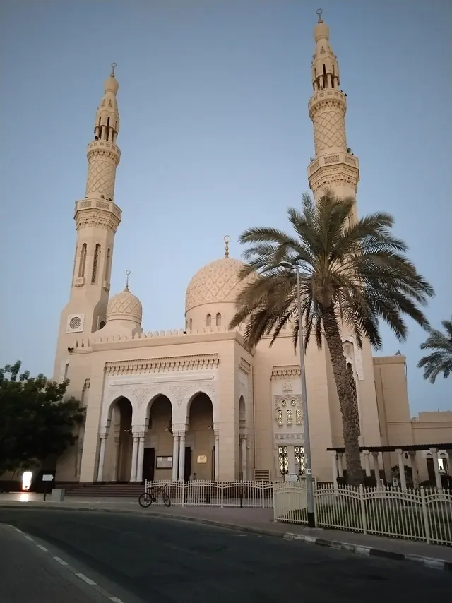 مسجد جميرا