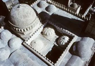 المدرسة الأشرفية