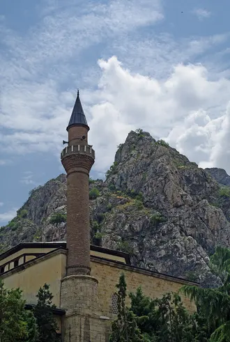 Pir Mehmet Çelebi Camii