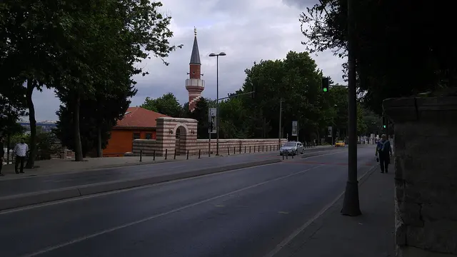 Şah Sultan Camii