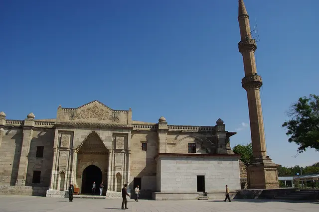 مسجد أكساراي الكبير