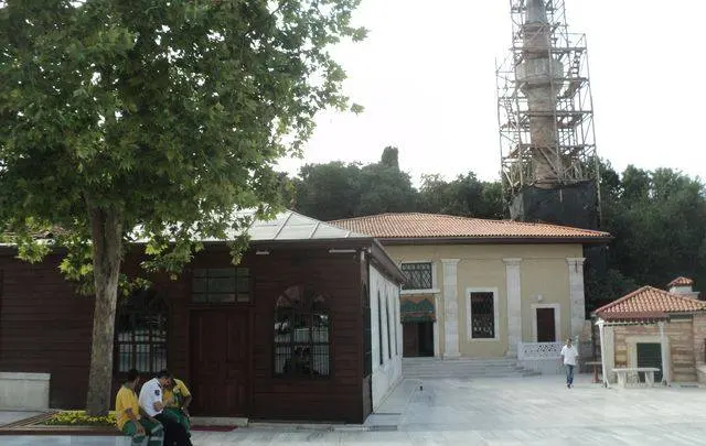 Merkezefendi Camii