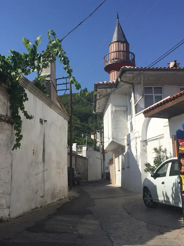 Kavaklı Camii