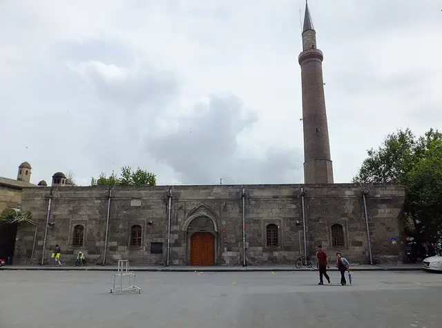 Camii Kebir