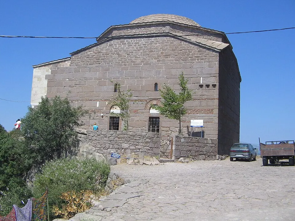 Behramkale Köyü Murat Hüdavendigar Cami