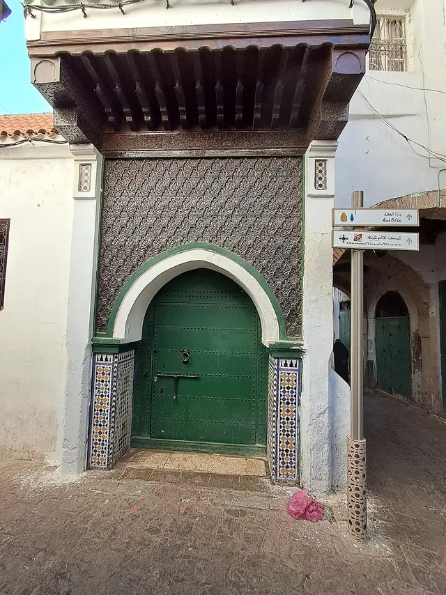 مسجد الساقية الفوقية