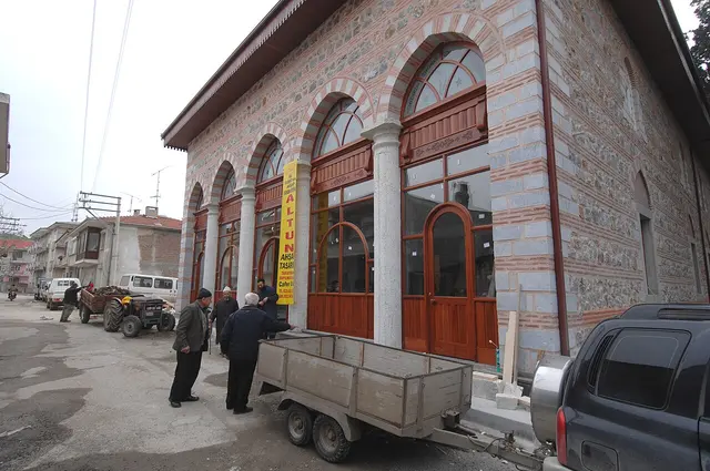 Eşrefzade Camii