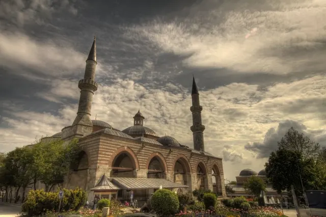 الجامع القديم