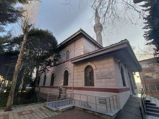 Karabaş Veli Cami