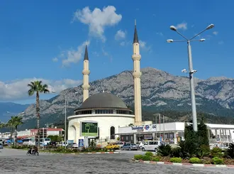 Huzur Cami